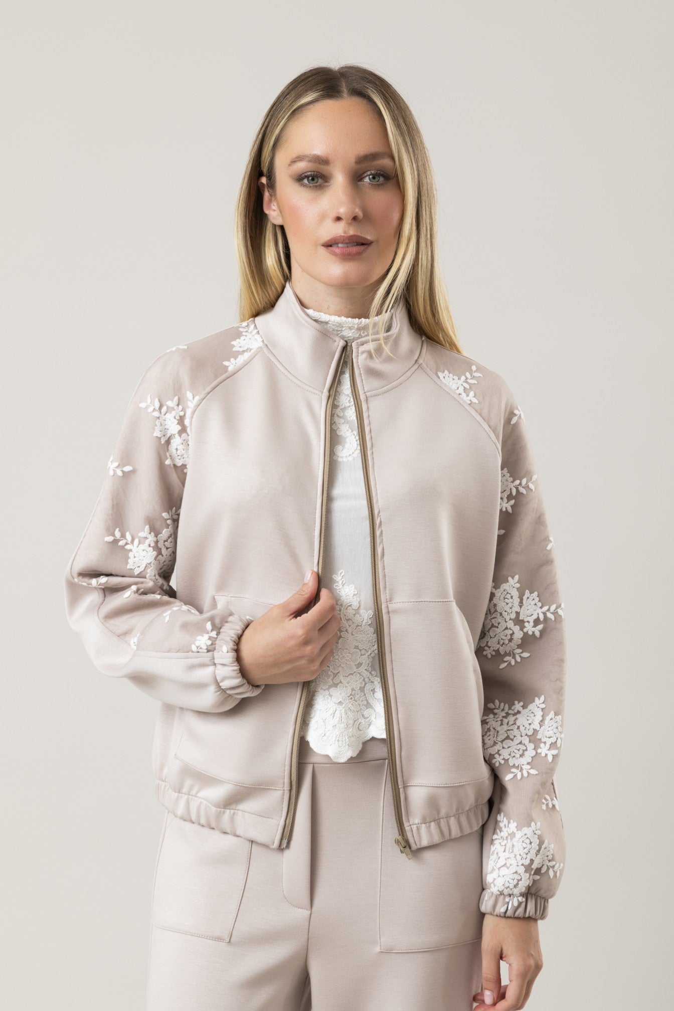BOMBER MOTION
