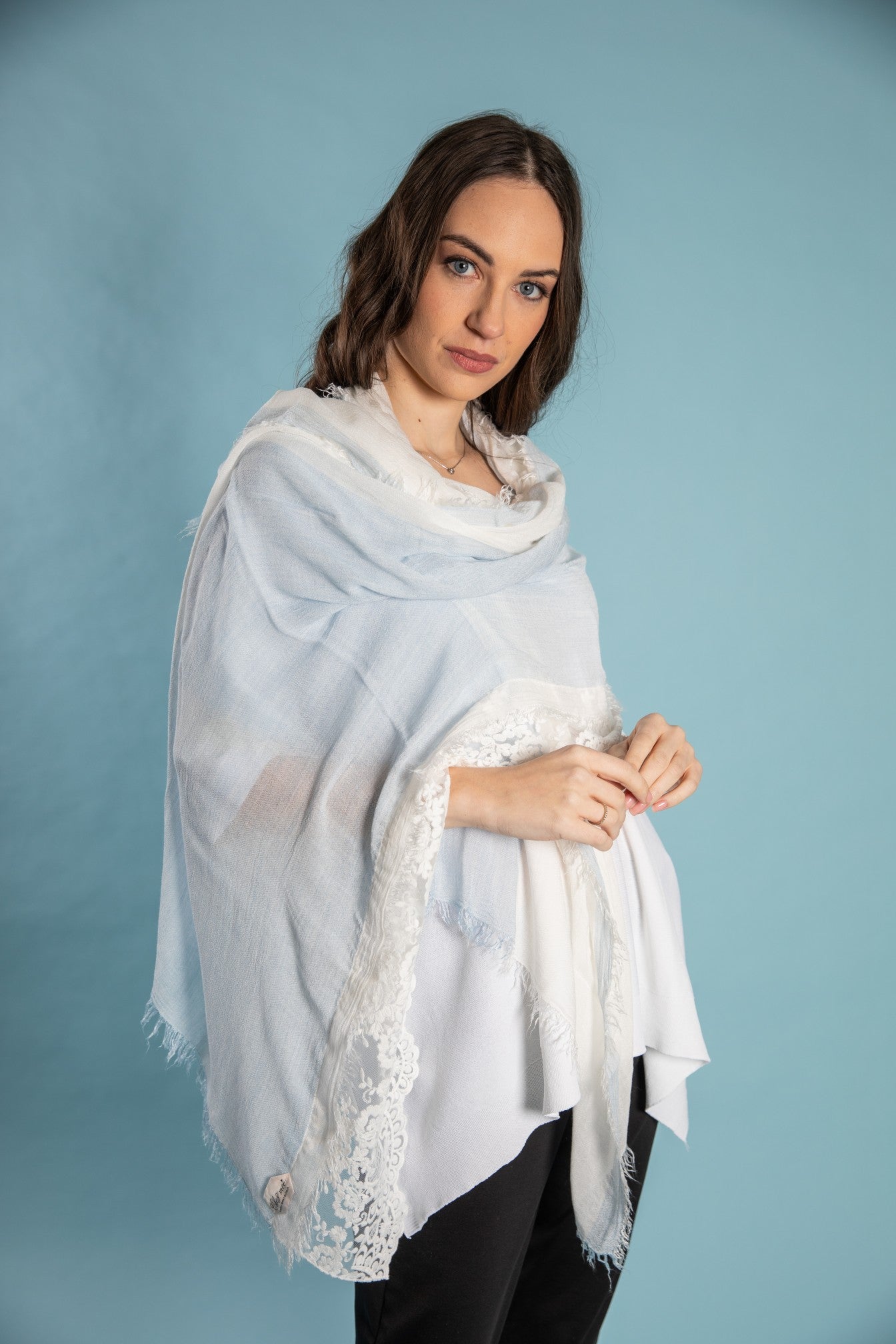 Pashmina Shakira Provence