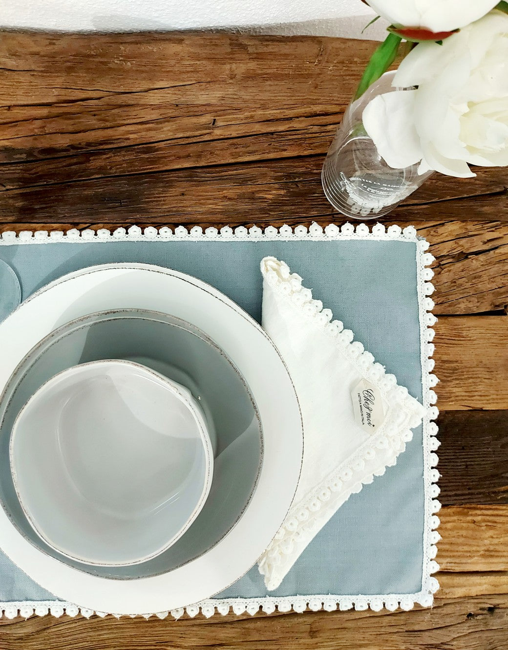 Set mit 2 Tischsets „Bon Ton“ aus gewachstem Leinen