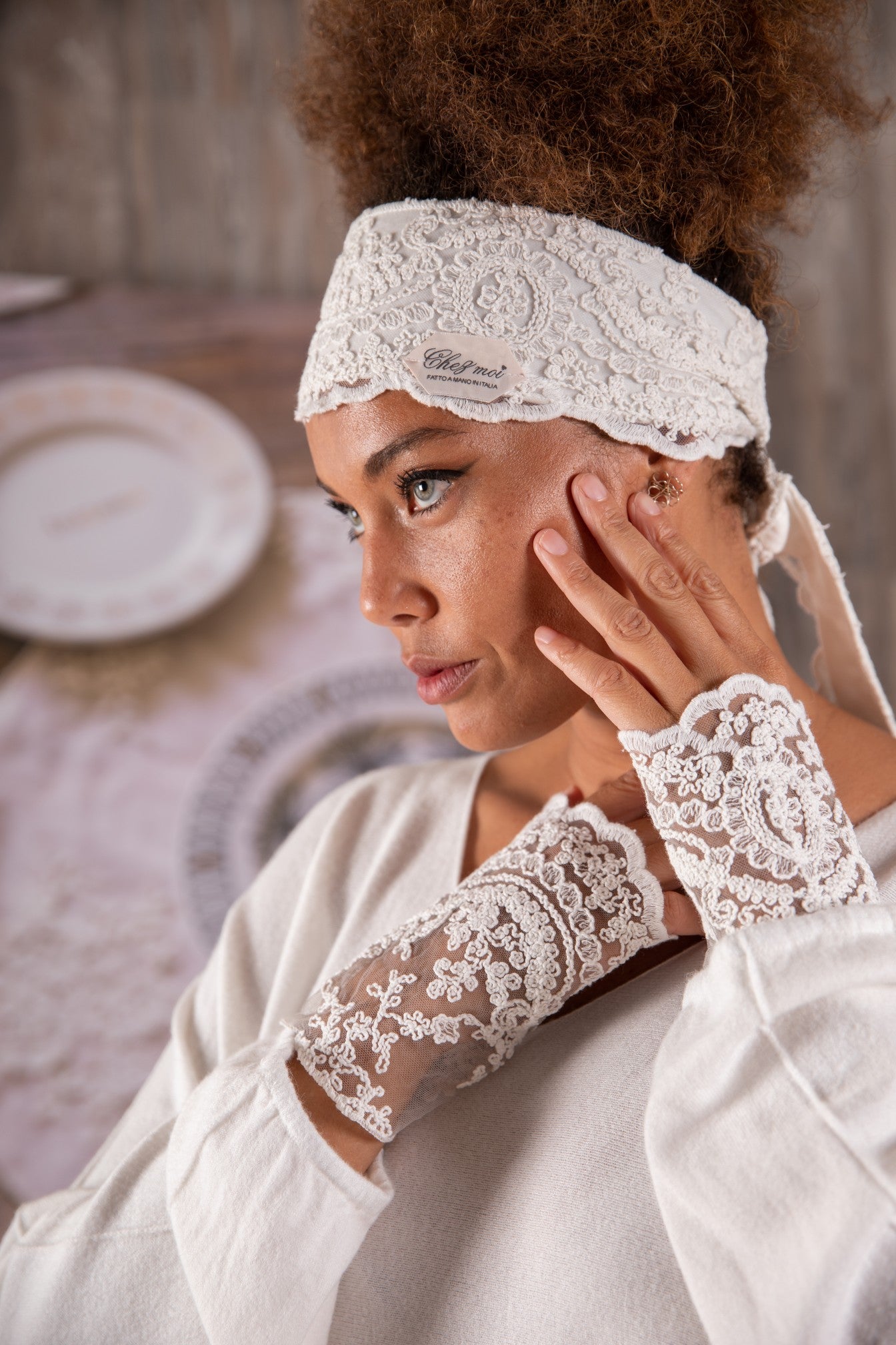 Corinthian Cuff Pair