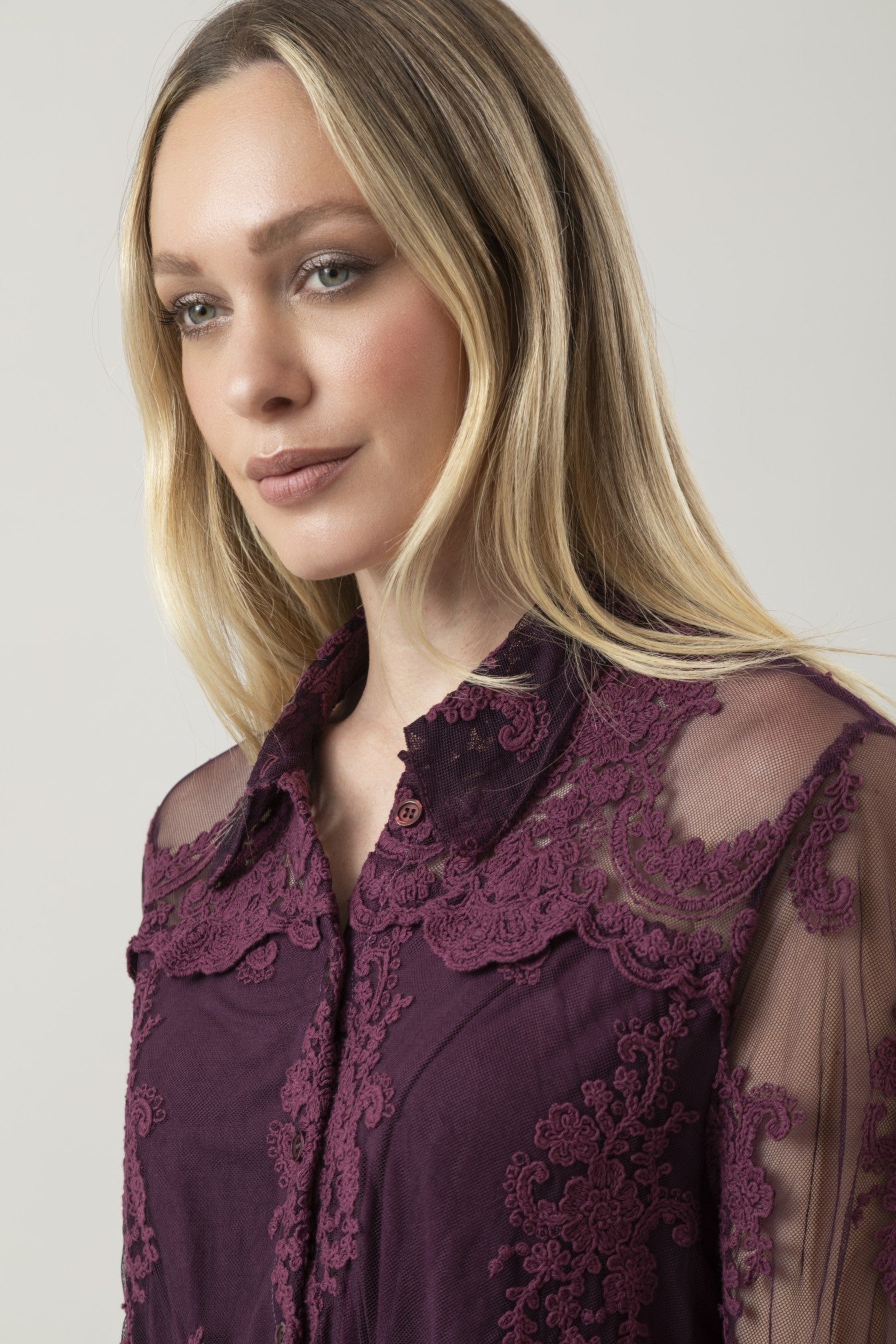 CHEMISE OVER PARISIENNE