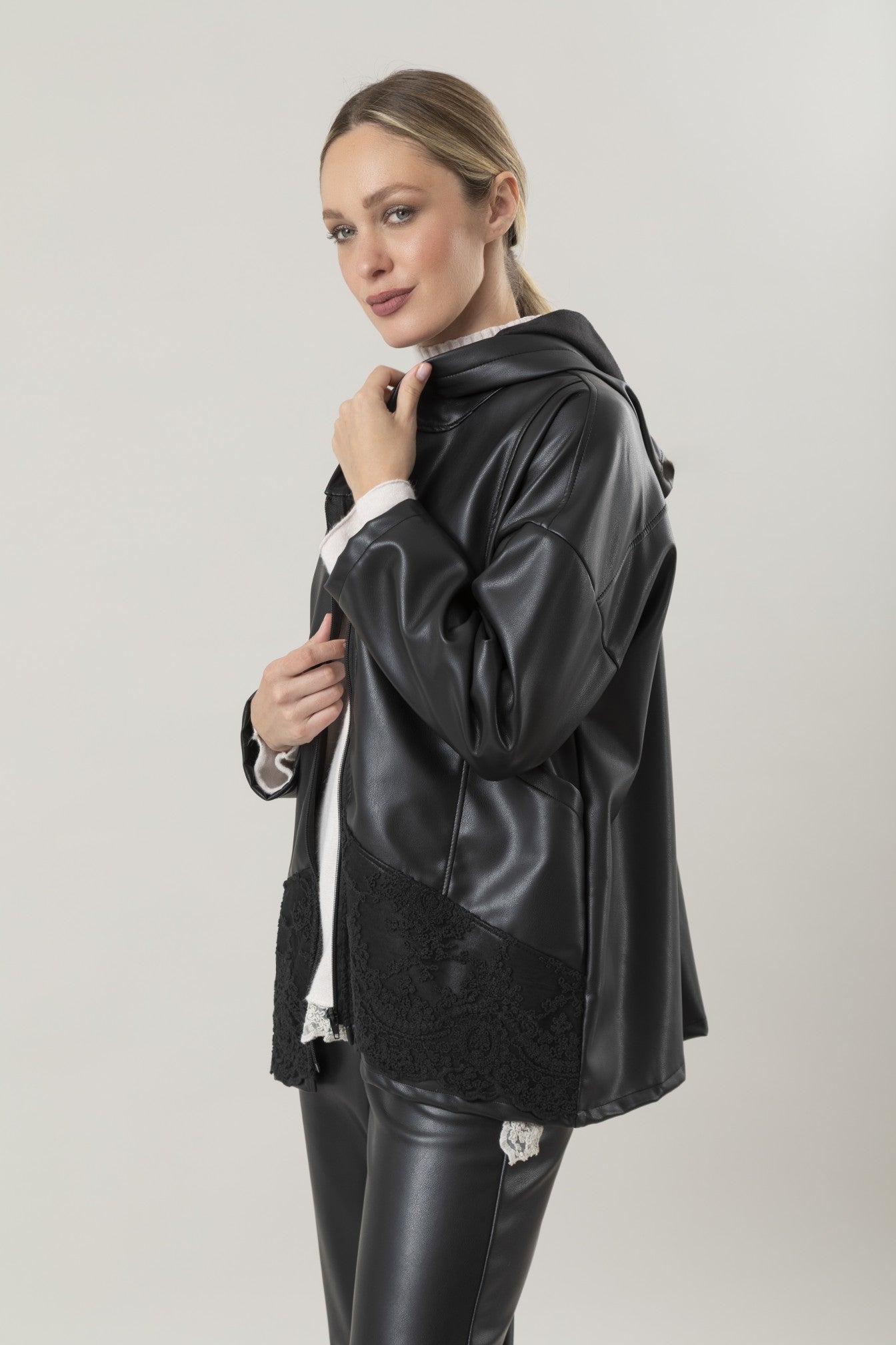 PARKA ATELIER