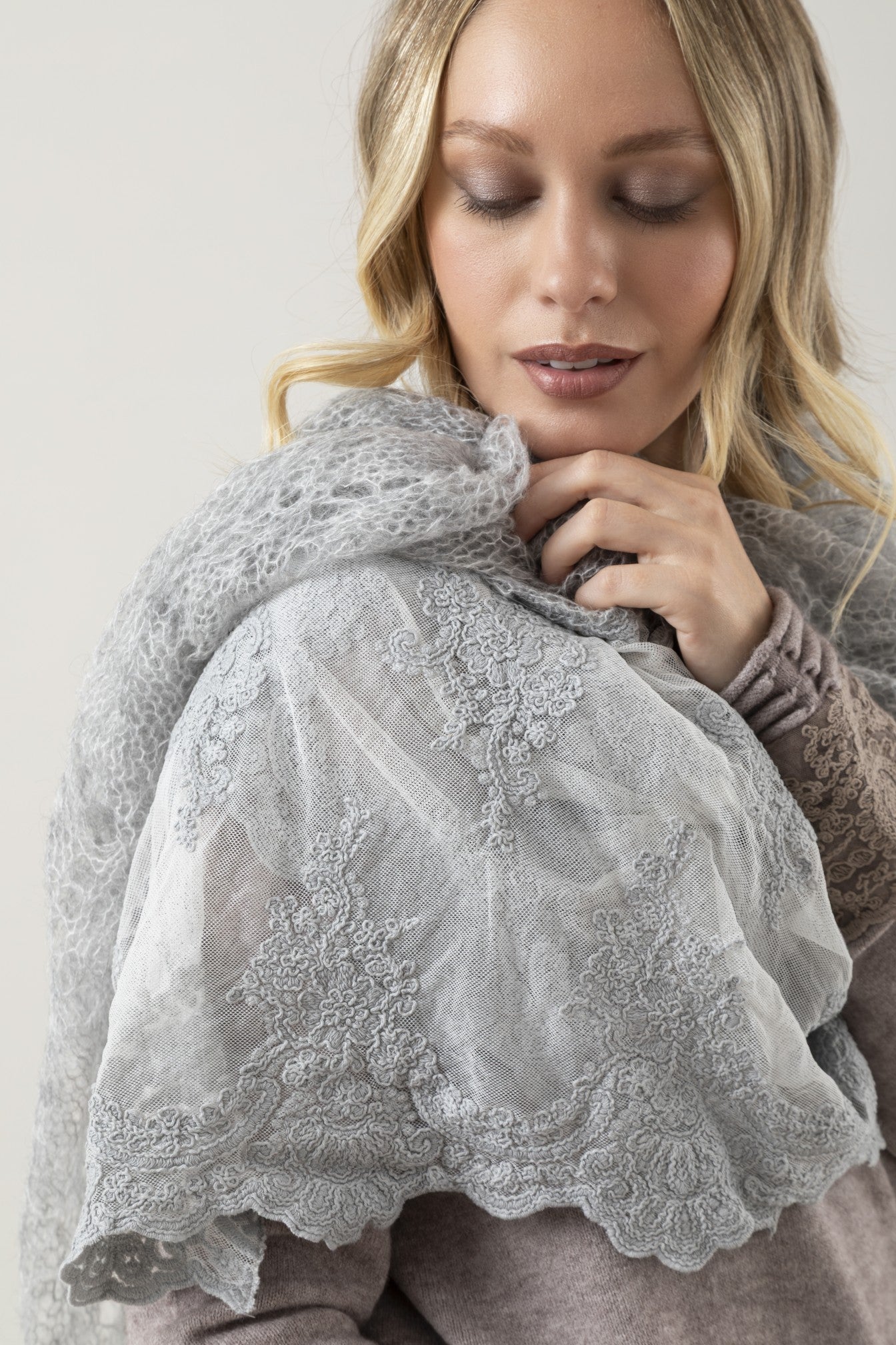 SCIARPA NUAGE BOUQUET / BASIC