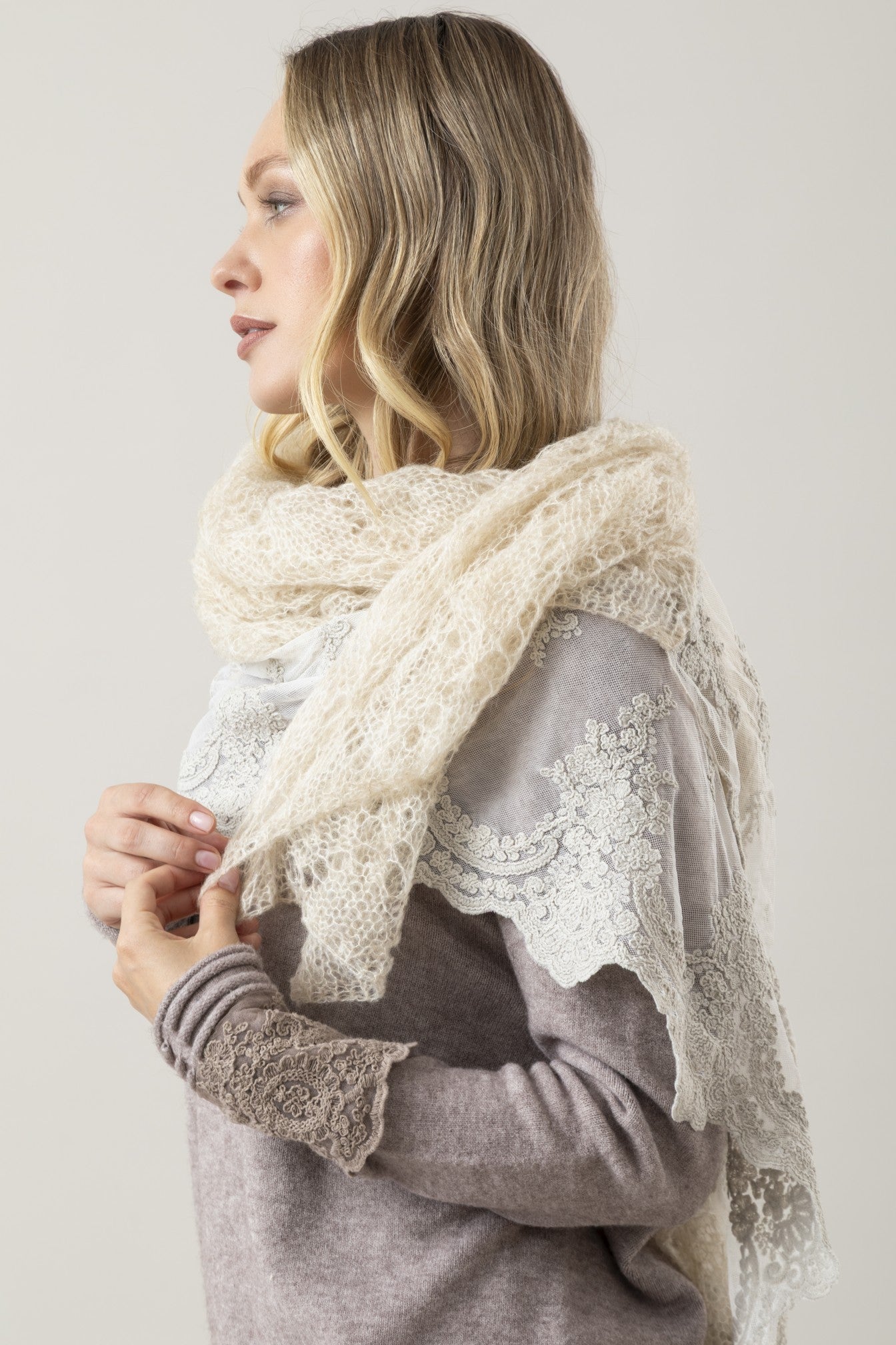 SCIARPA NUAGE BOUQUET / BASIC