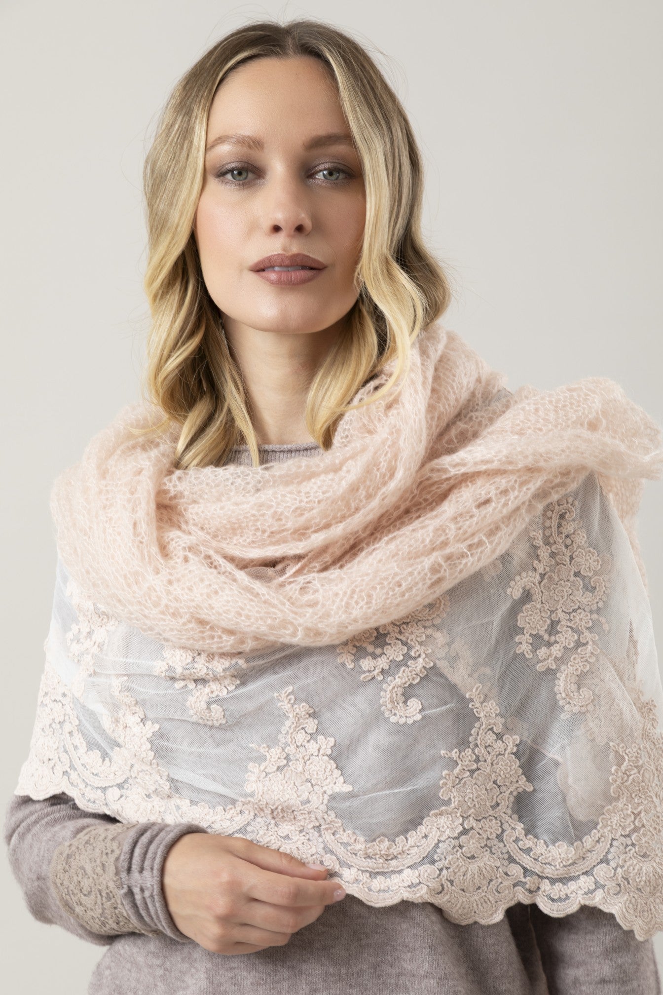 SCIARPA NUAGE BOUQUET / BASIC