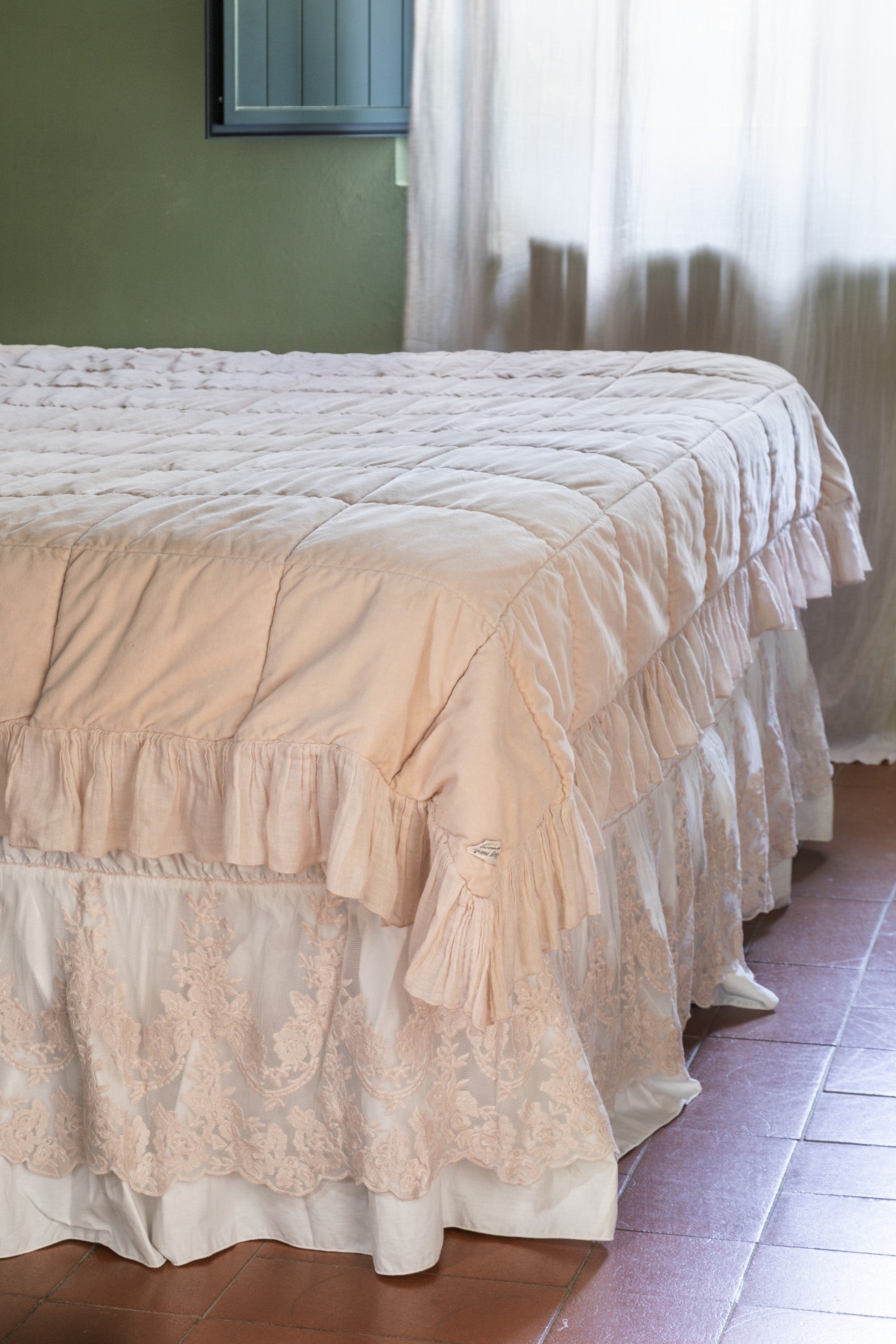 GONNA CON ELASTICO PER LETTO IN PERCALLE