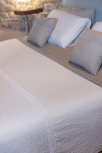 Bedspread with Pair of Origami Pillowcases