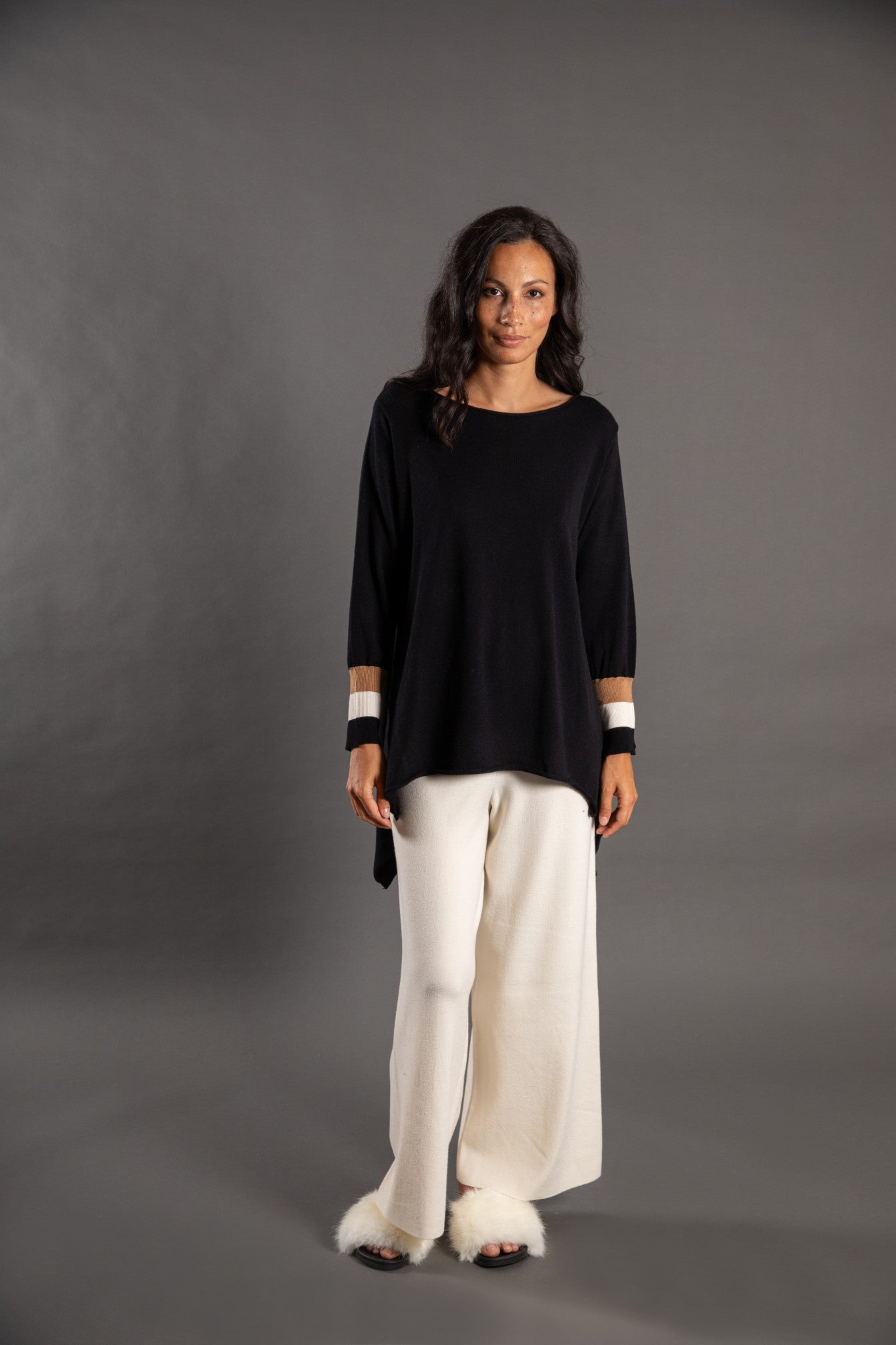 Omega Basic Blouse