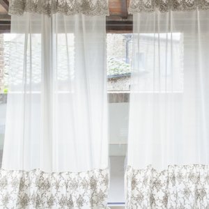 Organza Curtain with Corinthian Valance and Corinthian Ruffle