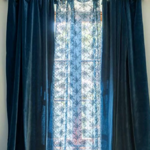 Basic Velvet Curtain