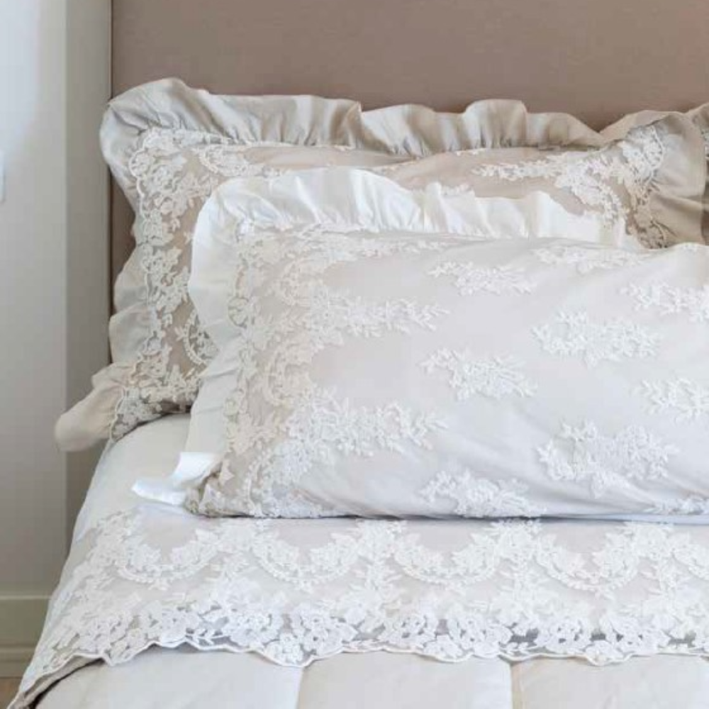 Versailles bed sheet with pair of pillowcases