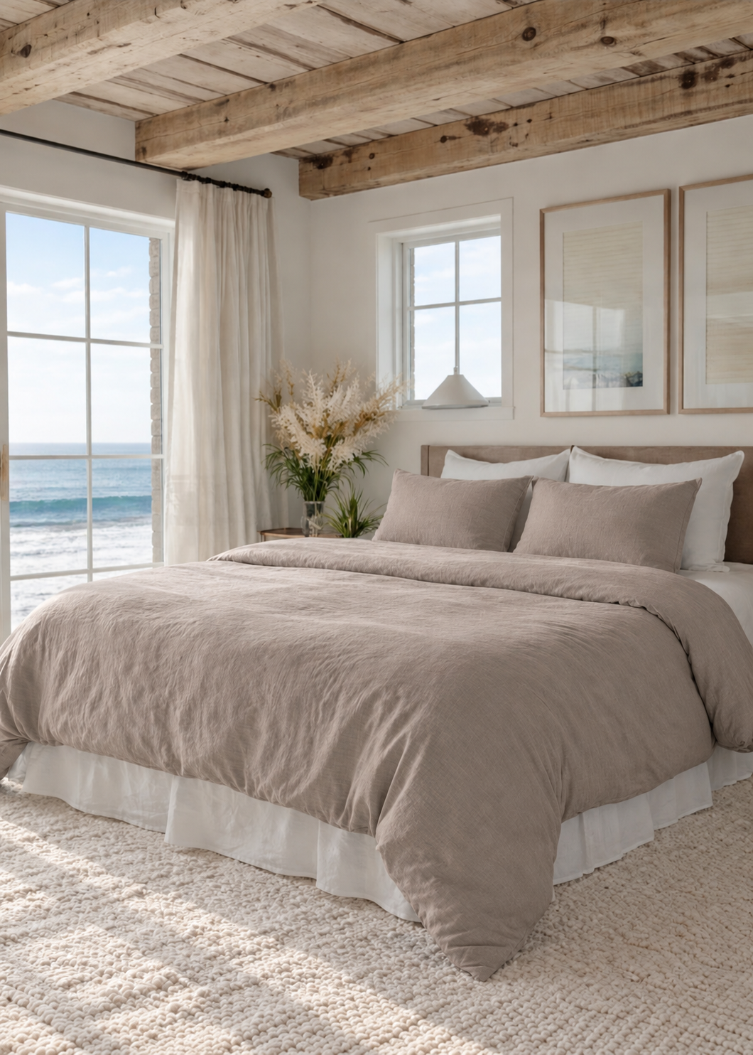 Basic duvet cover with pair of pillowcases