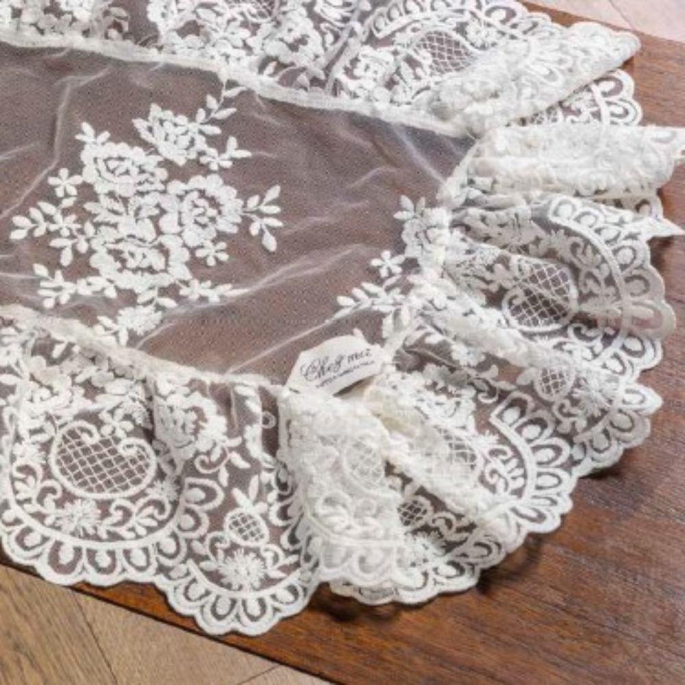 Provence Volant Doily